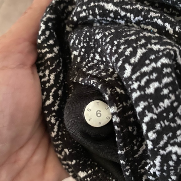 Lululemon Wunder Under - Picture 4 of 5